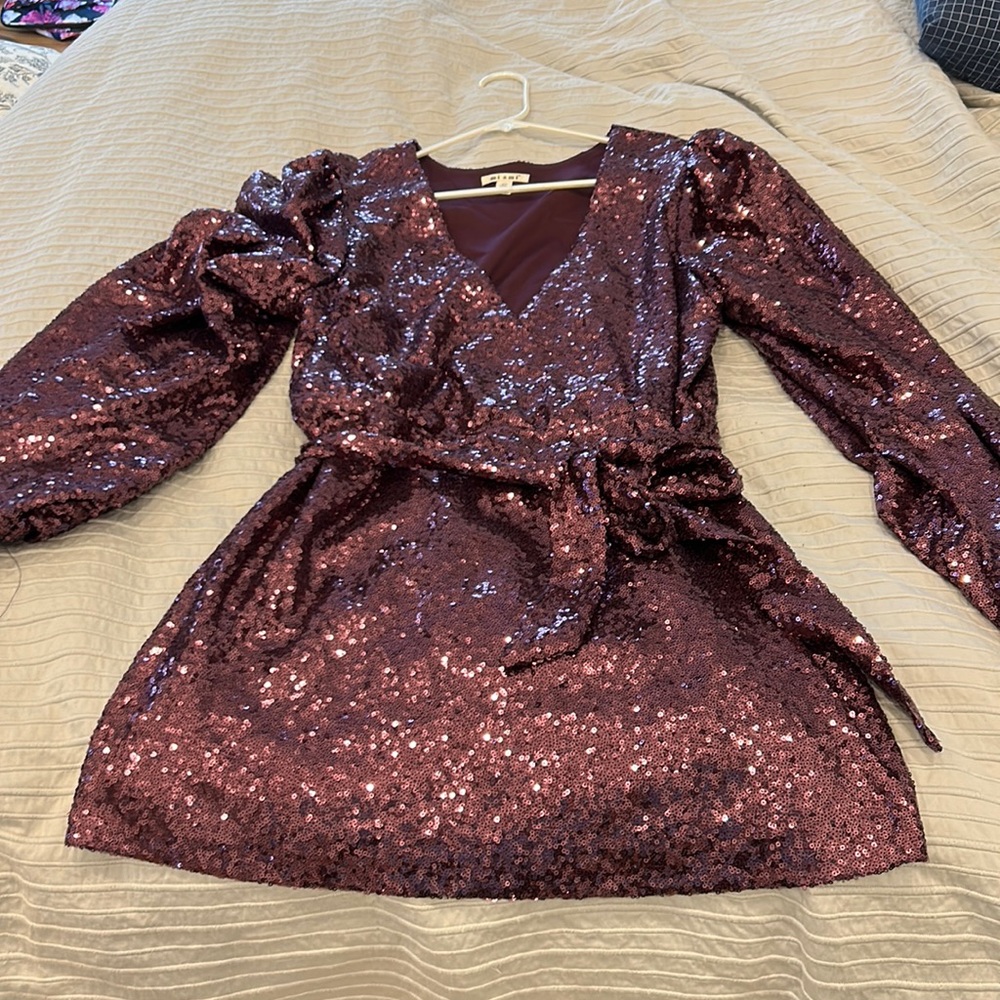 Sequined royal purple dress with balloon sleeves - size XL- brand Miami